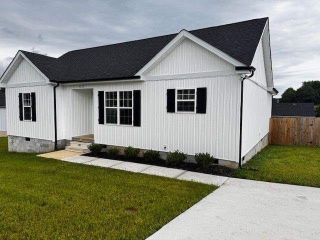 62 Modena Pl, Decherd, TN 37324