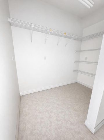 3540 WHITEHALL Drive 105, West Palm Beach, FL 33401