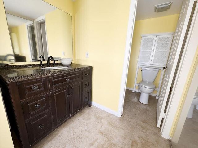 3540 WHITEHALL Drive 105, West Palm Beach, FL 33401