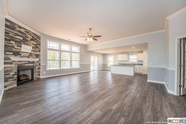 183 Lost Maples Way, Marion, TX 78124