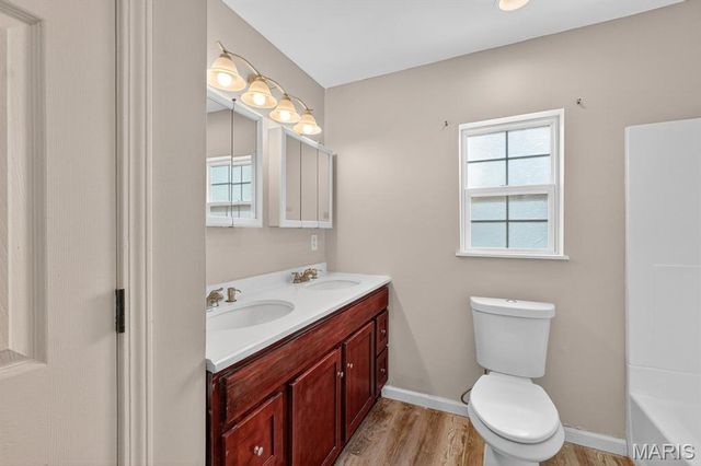 10730 Wurdack Avenue, St Louis, MO 63114