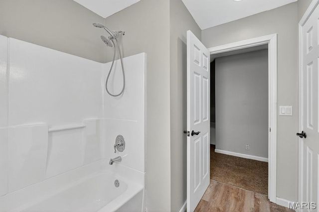 10730 Wurdack Avenue, St Louis, MO 63114