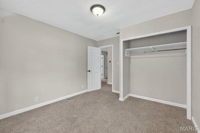 10730 Wurdack Avenue, St Louis, MO 63114