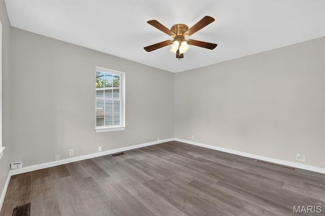 10730 Wurdack Avenue, St Louis, MO 63114