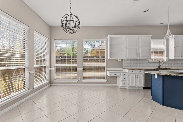 407 Dorcas Lane, Arlington, TX 76013