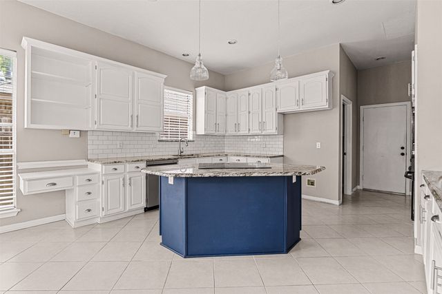 407 Dorcas Lane, Arlington, TX 76013