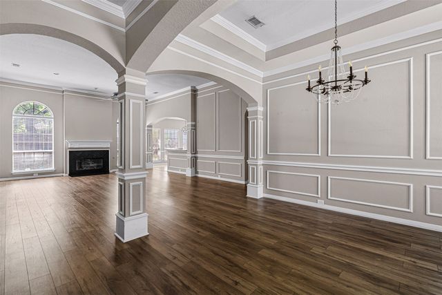 407 Dorcas Lane, Arlington, TX 76013