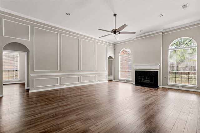 407 Dorcas Lane, Arlington, TX 76013