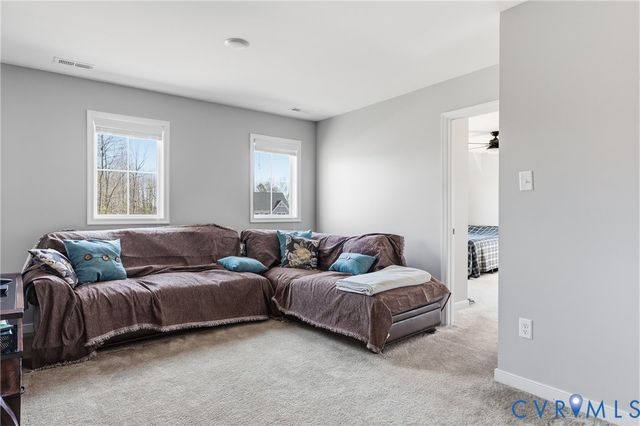 13109 Winding White Rose Ln, Ashland, VA 23005