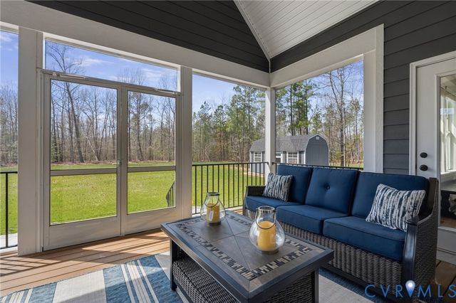 13109 Winding White Rose Ln, Ashland, VA 23005