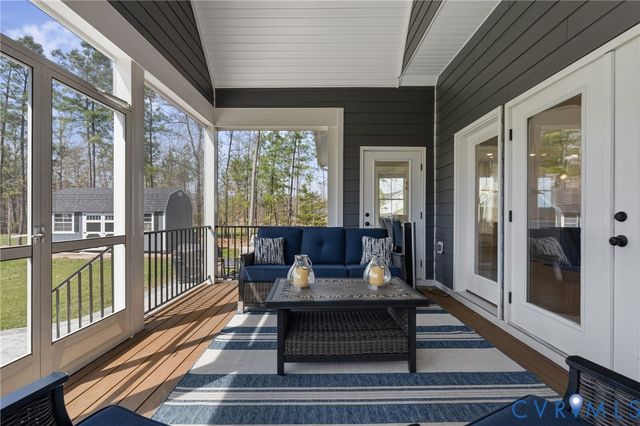 13109 Winding White Rose Ln, Ashland, VA 23005