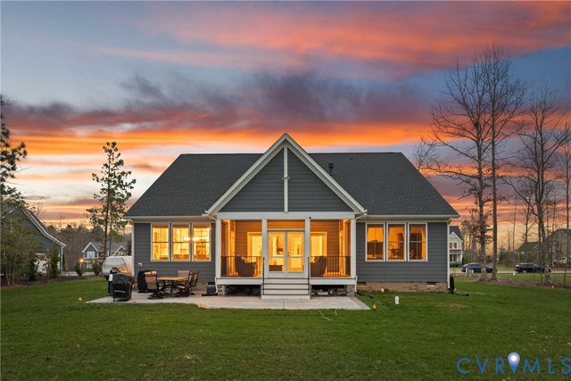 13109 Winding White Rose Ln, Ashland, VA 23005