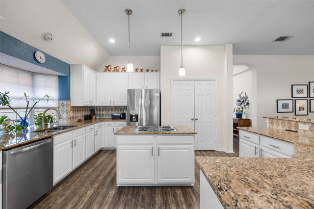 521 Palm Desert Drive, Garland, TX 75044