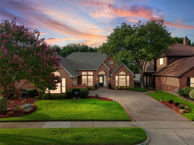 521 Palm Desert Drive, Garland, TX 75044