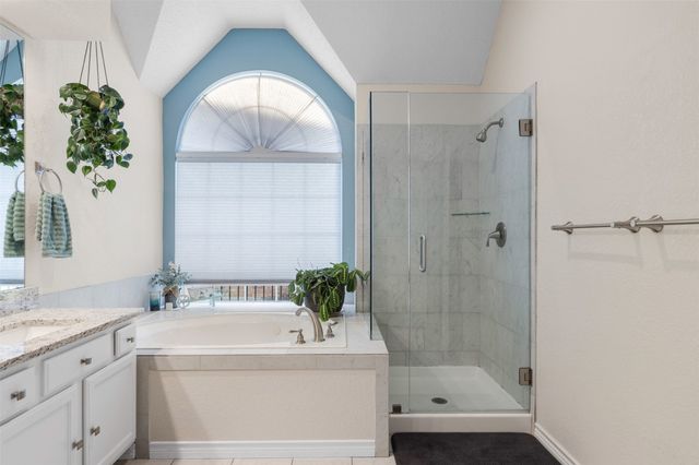 521 Palm Desert Drive, Garland, TX 75044