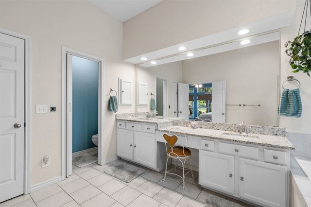 521 Palm Desert Drive, Garland, TX 75044