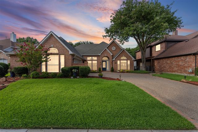 521 Palm Desert Drive, Garland, TX 75044