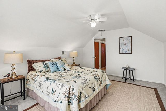 414 APPLETREE RD, Camp Hill, PA 17011