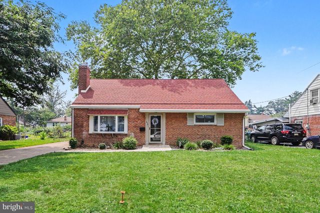 414 APPLETREE RD, Camp Hill, PA 17011