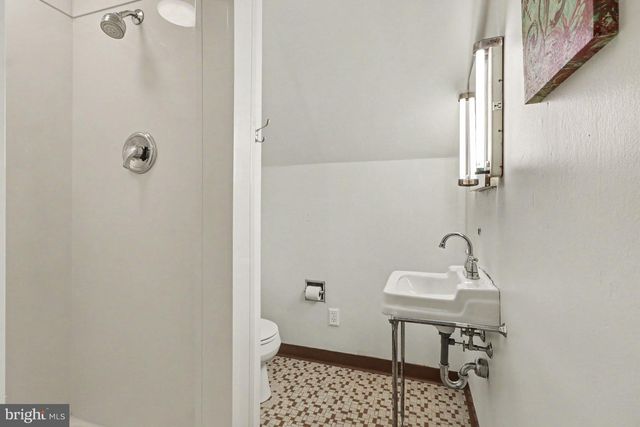 414 APPLETREE RD, Camp Hill, PA 17011