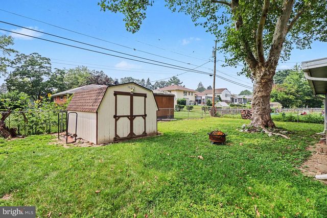 414 APPLETREE RD, Camp Hill, PA 17011