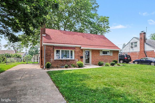 414 APPLETREE RD, Camp Hill, PA 17011