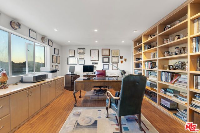 3670 Avenida Del Sol, Studio City (los Angeles), CA 91604