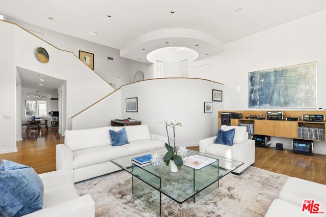 3670 Avenida Del Sol, Studio City (los Angeles), CA 91604