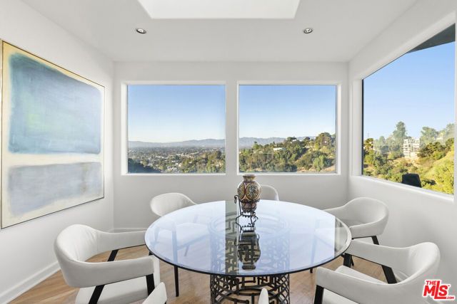 3670 Avenida Del Sol, Studio City (los Angeles), CA 91604