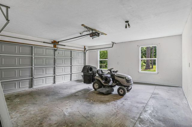 3360 Us Highway 190 W, Point Blank, TX 77364