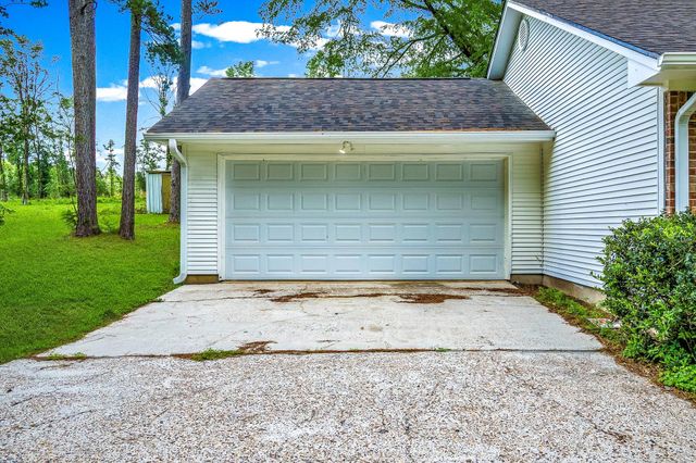 3360 Us Highway 190 W, Point Blank, TX 77364