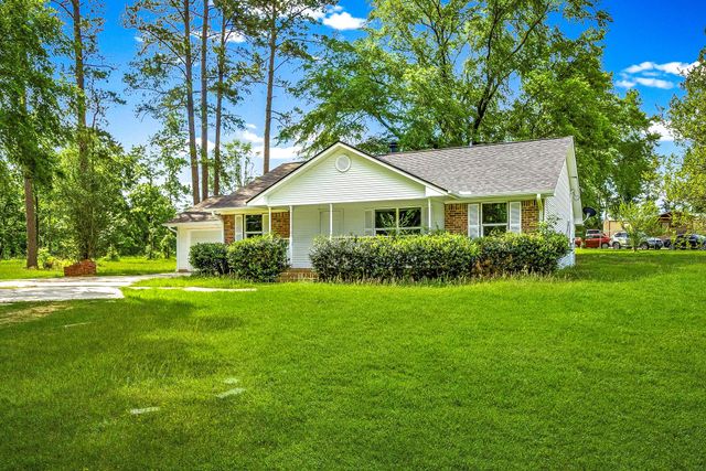 3360 Us Highway 190 W, Point Blank, TX 77364