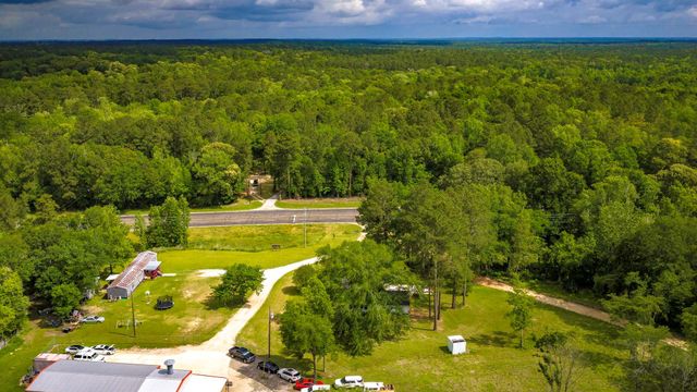 3360 Us Highway 190 W, Point Blank, TX 77364