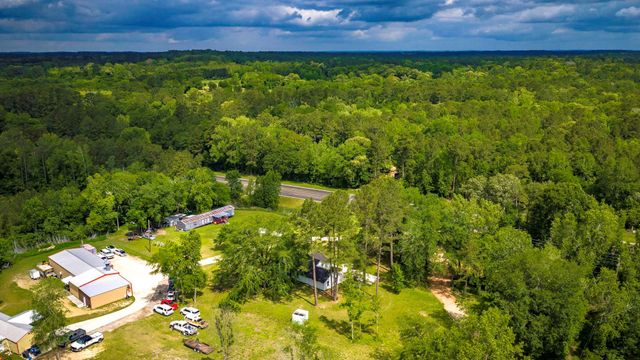 3360 Us Highway 190 W, Point Blank, TX 77364