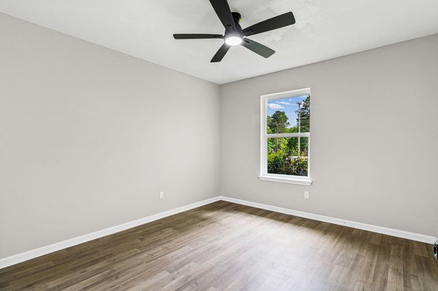 3360 Us Highway 190 W, Point Blank, TX 77364