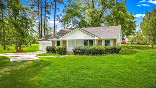 3360 Us Highway 190 W, Point Blank, TX 77364