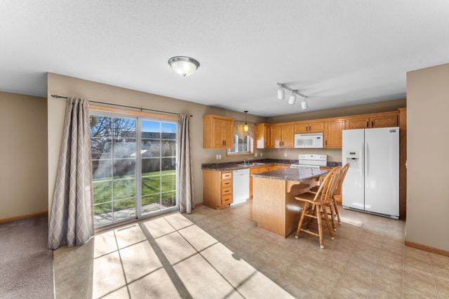 874 Independence Drive, Big Lake, MN 55309