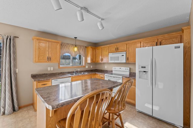 874 Independence Drive, Big Lake, MN 55309