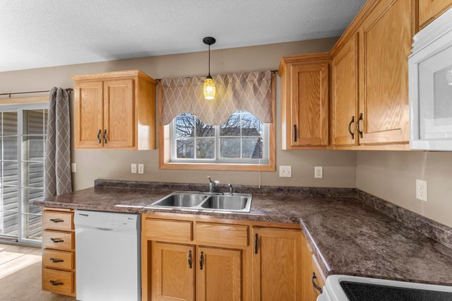 874 Independence Drive, Big Lake, MN 55309