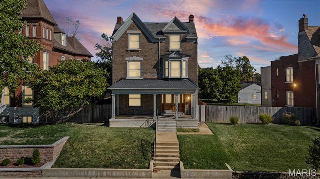 4327 Washington Boulevard, St Louis, MO 63108