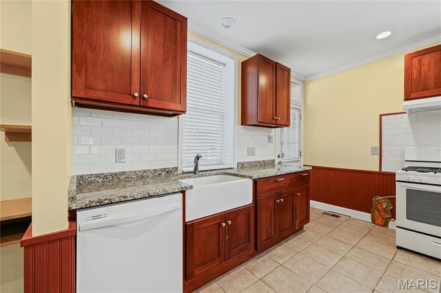 4327 Washington Boulevard, St Louis, MO 63108