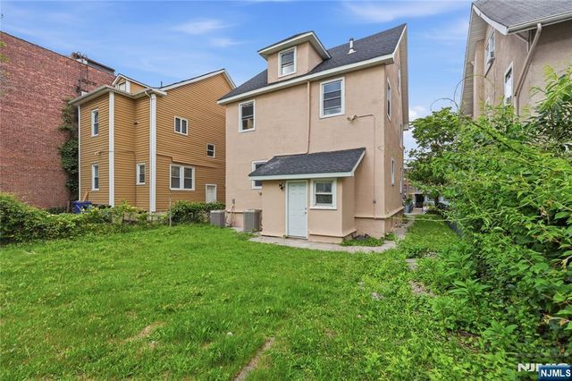 222 30th Street, Paterson, NJ 07514