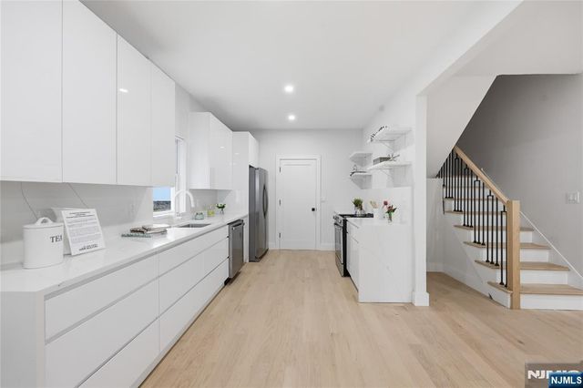 222 30th Street, Paterson, NJ 07514