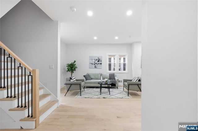 222 30th Street, Paterson, NJ 07514