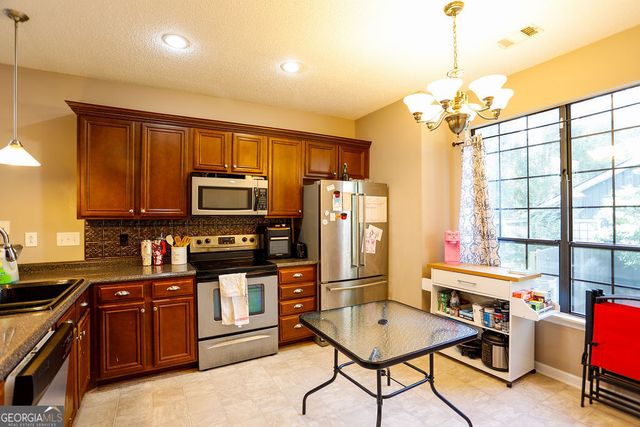 209 Ridgestone Drive, Warner Robins, GA 31088