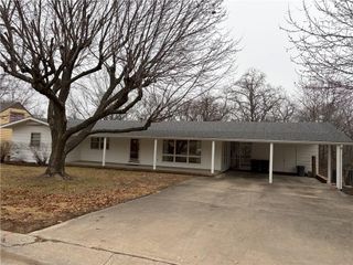 707 Laurel Drive, Warrensburg, MO 64096
