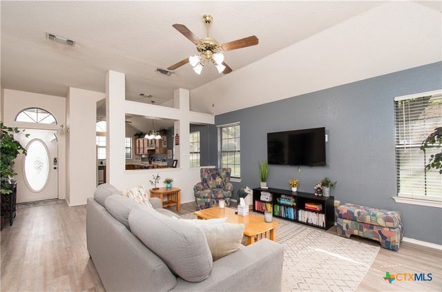 304 Blackfoot Drive, Harker Heights, TX 76548