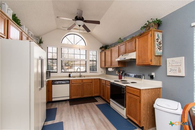 304 Blackfoot Drive, Harker Heights, TX 76548