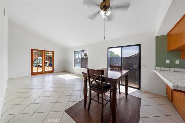 14464 Harvey, Riverside, CA 92503