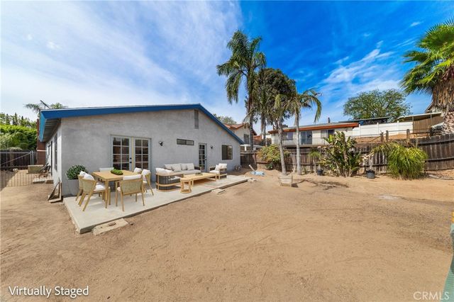 14464 Harvey, Riverside, CA 92503